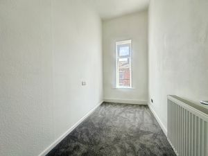 Bedroom 3 - click for photo gallery